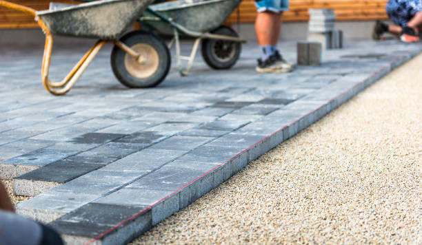 Best Concrete Pool Decks in Fresno, TX